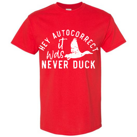 BISHAM HEY AUTO CORRECT GOOSE TEE