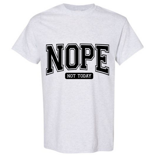 BISHAM NOPE EXPRESSIVE TEE